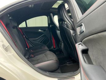 MERCEDES-BENZ CLA 2.0 CLA45 AMG Coupe SpdS DCT 4MATIC Euro 6 (s/s) 4dr