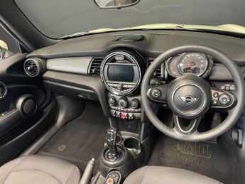 MINI CONVERTIBLE 1.5 Cooper Convertible