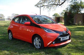 Toyota AYGO 1.0 VVT-i x-pression