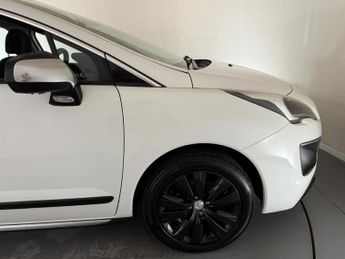 PEUGEOT 3008 1.6 HDi Active Euro 5 5dr