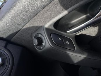 VOLKSWAGEN POLO 1.2 Petrol Automatic Euro5 5dr