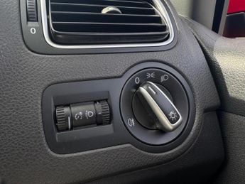 VOLKSWAGEN POLO 1.2 Petrol Automatic Euro5 5dr