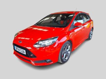Ford Focus 2.0 T EcoBoost ST-2