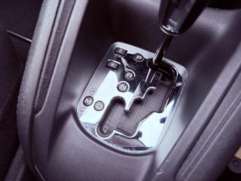 PEUGEOT 208 1.6 VTi Allure
