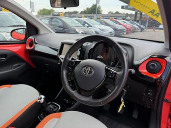 TOYOTA AYGO 1.0 VVT-i x-cite Euro 5 5dr Euro 5