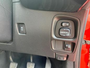 TOYOTA AYGO 1.0 VVT-i x-cite Euro 5 5dr Euro 5