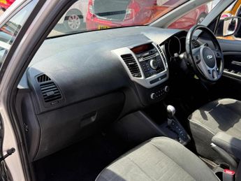 KIA VENGA 1.6 2 Auto Euro 5 5dr