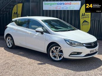 Vauxhall Astra 1.4 i Turbo SRi Nav