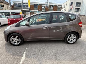 HONDA JAZZ 1.4 i-VTEC ES CVT Euro 5 5dr