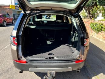 LAND ROVER DISCOVERY SPORT 2.0 TD4 SE Tech