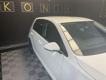 VOLKSWAGEN GOLF 1.0 TSI Match