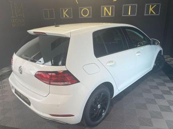 VOLKSWAGEN GOLF 1.0 TSI Match