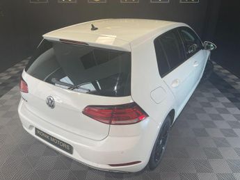 VOLKSWAGEN GOLF 1.0 TSI Match
