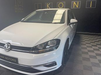 VOLKSWAGEN GOLF 1.0 TSI Match