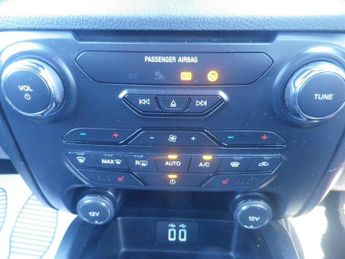 FORD RANGER 2.0 Ranger Wildtrak Double Cab 2.0L EcoBlue 213PS AWD 10 Speed A