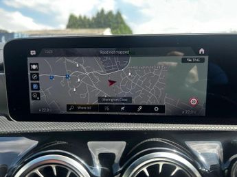 MERCEDES-BENZ A CLASS 2.0 A35 AMG