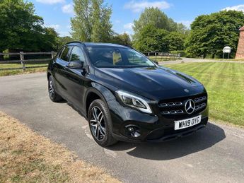 Mercedes GLA 1.6 GLA180 Urban Edition