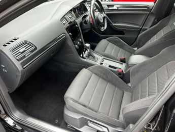 VOLKSWAGEN GOLF 2.0 TSI R