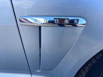 JAGUAR XF 2.2 d Luxury