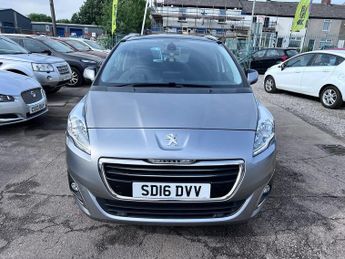Peugeot 5008 1.6 BlueHDi Allure