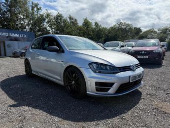 Volkswagen Golf 2.0 TSI BlueMotion Tech R