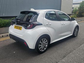 TOYOTA YARIS 1.5 VVT-h Icon E-CVT Euro 6 (s/s) 5dr