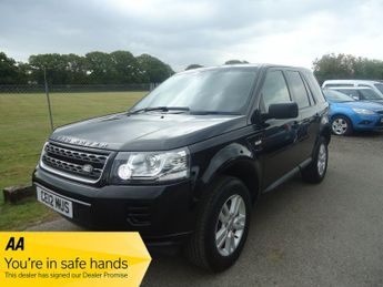 Land Rover Freelander 2 2.2 TD4 Black and White