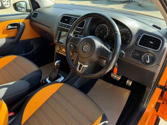 VOLKSWAGEN POLO 1.2 TSI AUTO