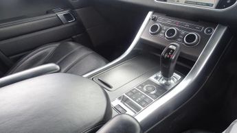 LAND ROVER RANGE ROVER SPORT 3.0 SD V6 HSE Dynamic