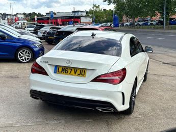MERCEDES-BENZ CLA 1.6 CLA180 AMG Line