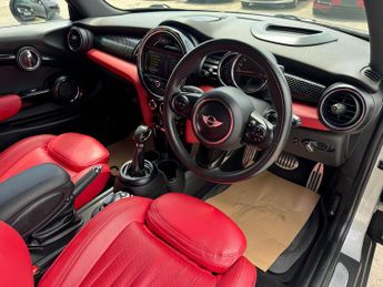 MINI HATCH COOPER S 2.0S SPORT AUTO