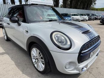 MINI HATCH COOPER S -