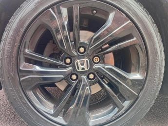 HONDA CIVIC 1.0 VTEC Turbo Sport Line CVT Euro 6 (s/s) 5dr