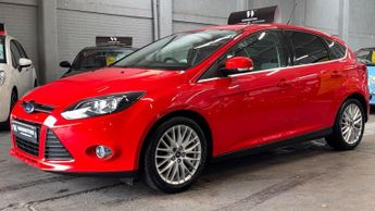 Ford Focus 1.0 T EcoBoost Zetec Navigator Red 5dr SATNAV+LOWTAX+BLUETOOTH
