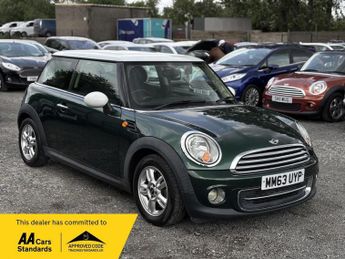 MINI Hatch 1.6 Cooper Auto Euro 5 3dr