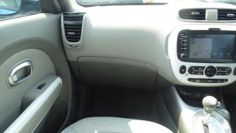 KIA SOUL 30kWh EV auto 100