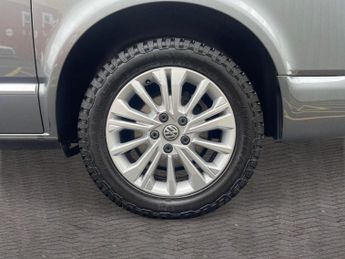 VOLKSWAGEN CARAVELLE 2.0 TDI Executive DSG Euro 6 (s/s) 5dr