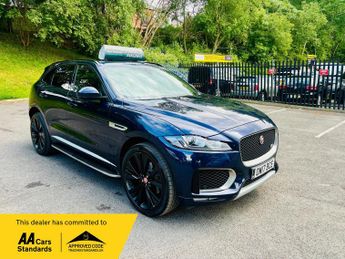 Jaguar F-Pace 3.0 D300 V6 S