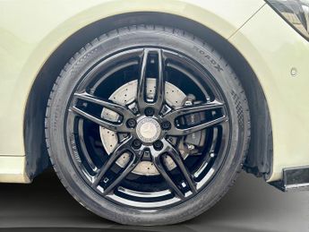 MERCEDES-BENZ CLA CLA 220d AMG Line 4dr Tip Auto