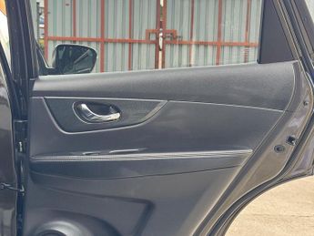 NISSAN X-TRAIL 2.0 PURE DRIVE AUTO