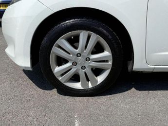 HONDA JAZZ 1.4 i-VTEC ES Plus CVT Euro 5 5dr