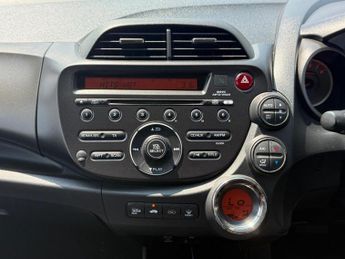 HONDA JAZZ 1.4 i-VTEC ES Plus CVT Euro 5 5dr