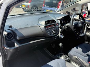 HONDA JAZZ 1.4 i-VTEC ES Plus CVT Euro 5 5dr