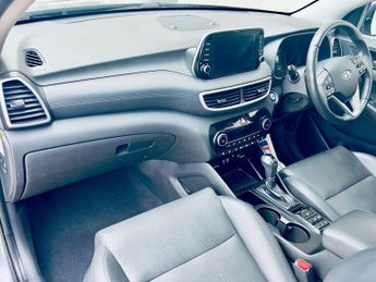 HYUNDAI TUCSON 2.0 CRDi Premium SE