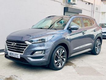 HYUNDAI TUCSON 2.0 CRDi Premium SE
