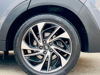 HYUNDAI TUCSON 2.0 CRDi Premium SE