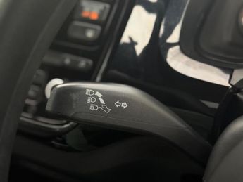 VOLKSWAGEN UP 1.0 High up! Automatic Euro 5 3dr