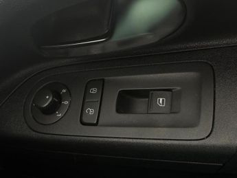 VOLKSWAGEN UP 1.0 High up! Automatic Euro 5 3dr