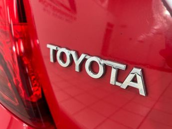 TOYOTA YARIS 1.5 VVT-h Icon E-CVT Euro 6 5dr