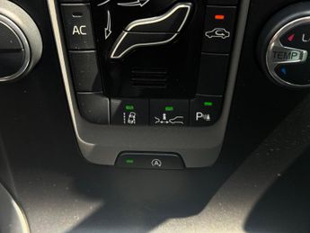 VOLVO V40 1.6 T4 SE Powershift Euro 5 (s/s) 5dr